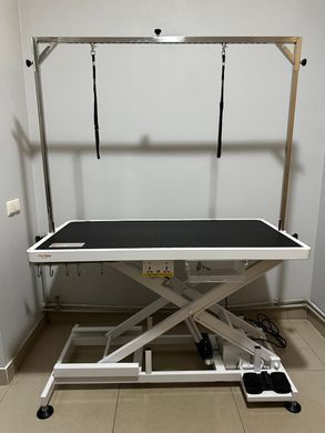 Стіл для грумінгу Shernbao FT-808pro на електропідйомнику