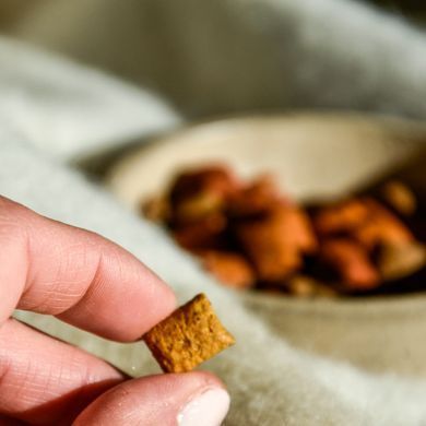 GimCat Nutri Pockets лакомство витаминное Кантри микс для кошек с уткой говядиной и индейкой 150 г