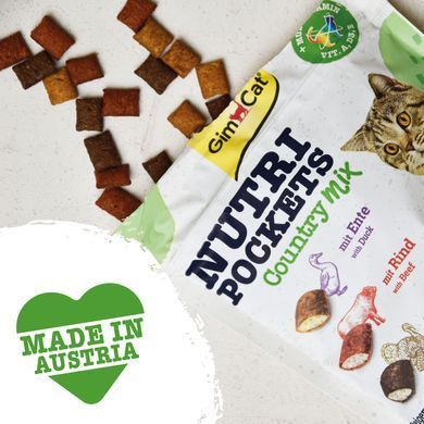 GimCat Nutri Pockets лакомство витаминное Кантри микс для кошек с уткой говядиной и индейкой 150 г